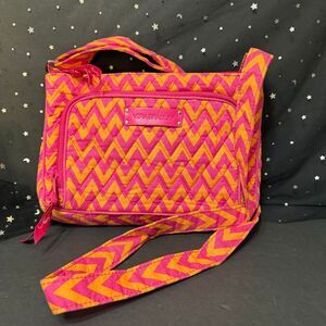 Vera Bradley Little Hipster Crossbody Ziggy Zags Pink Orange Chevron Bag